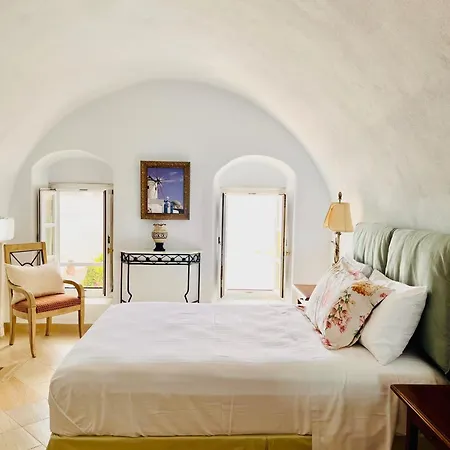Le Petit Greek 2*