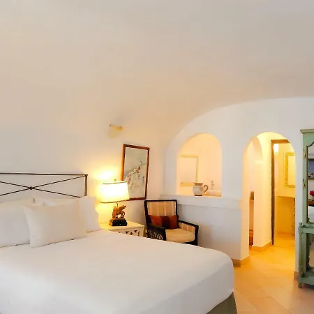 Hotel Le Petit Greek