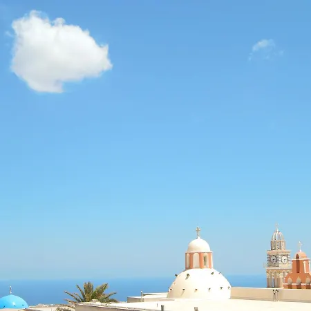 فندق لو بيتي غريك 2*