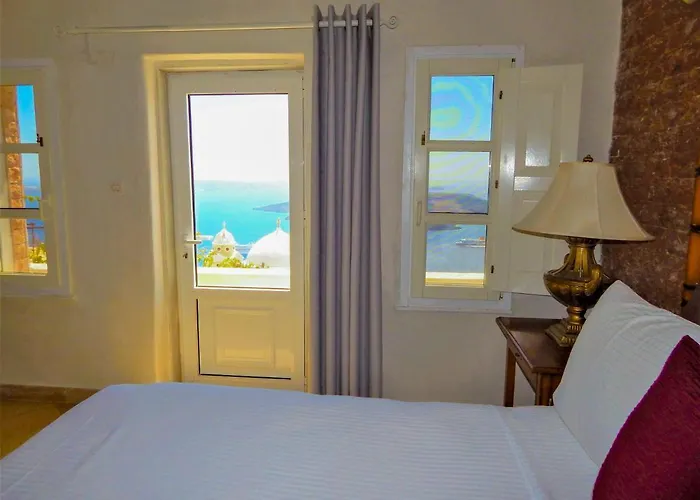 Hotel Le Petit Greek Fira (Santorini)