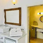 Hotel Le Petit Greek Fira (Santorini)